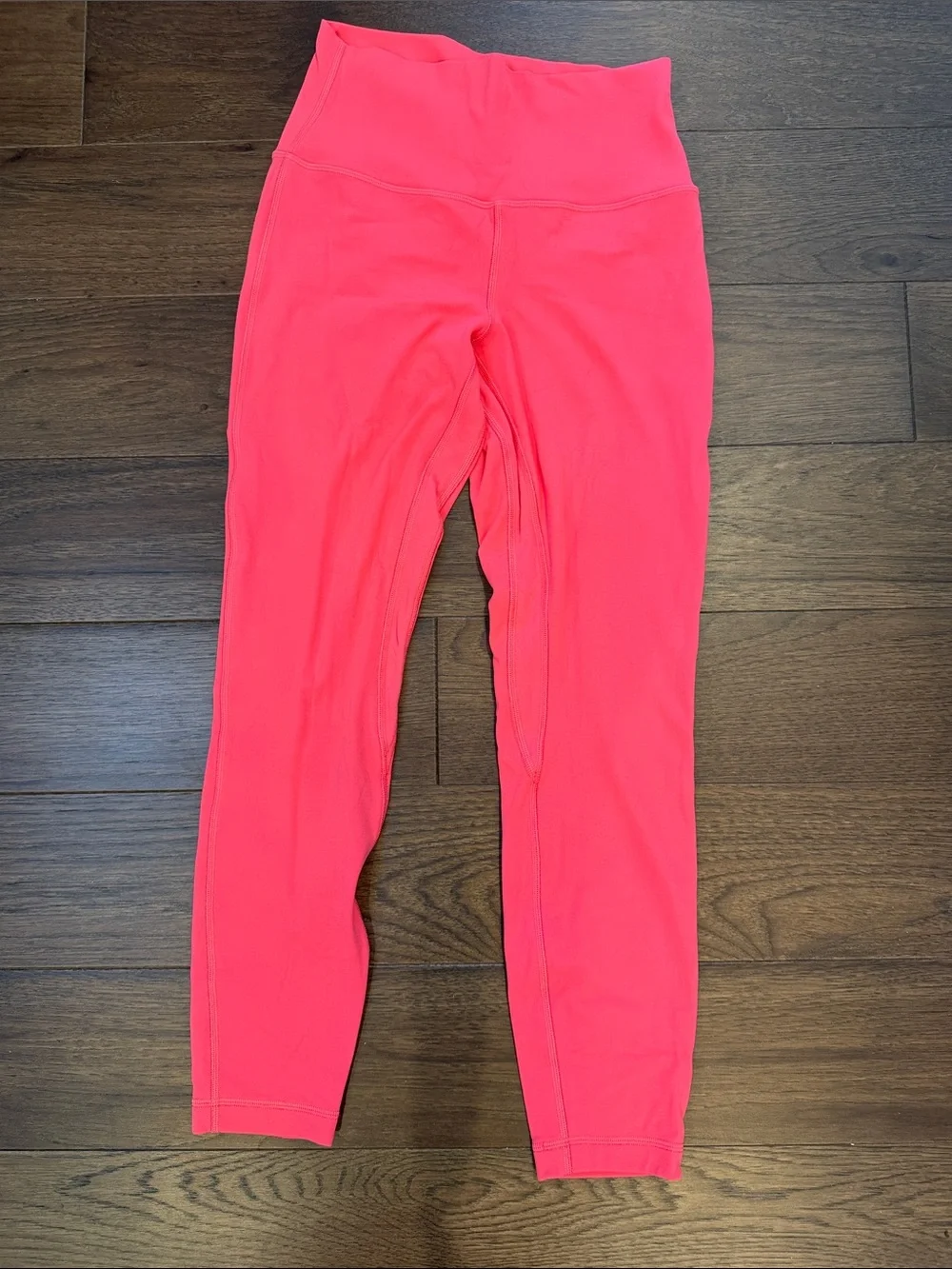 lululemon athletica Bright Pink Align Leggings Size 6 - C1-120